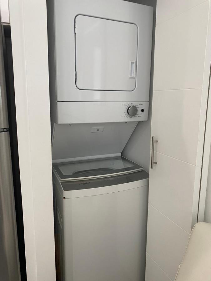 Modern & New,Excellent Location Miamiアパートメント エクステリア 写真